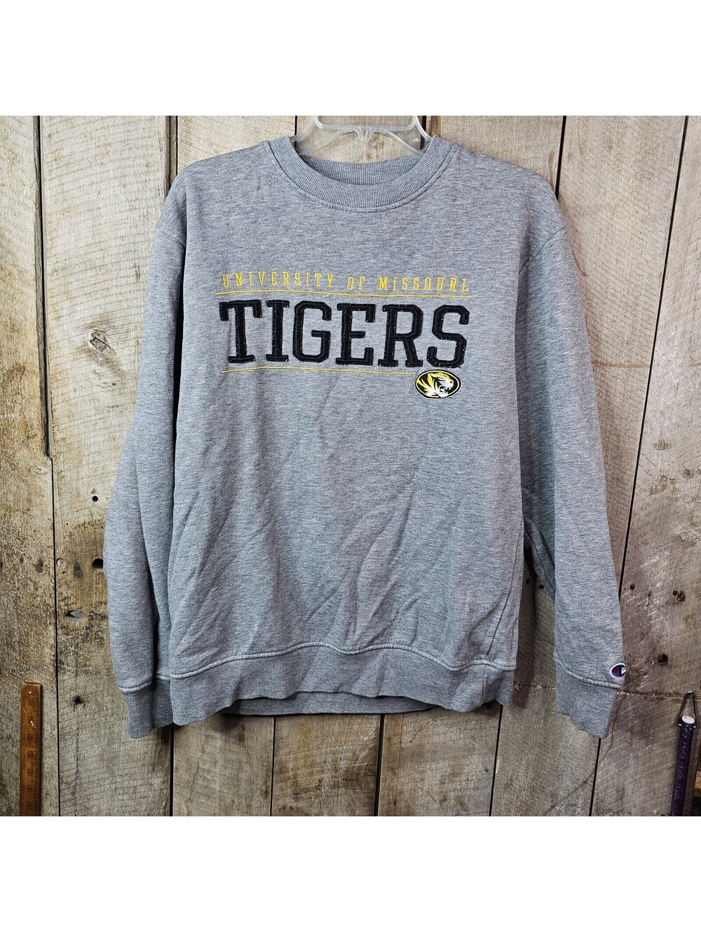 Champion University of Missouri Tigers Sweatshirt Men's Medium Gray Mizzou Crew